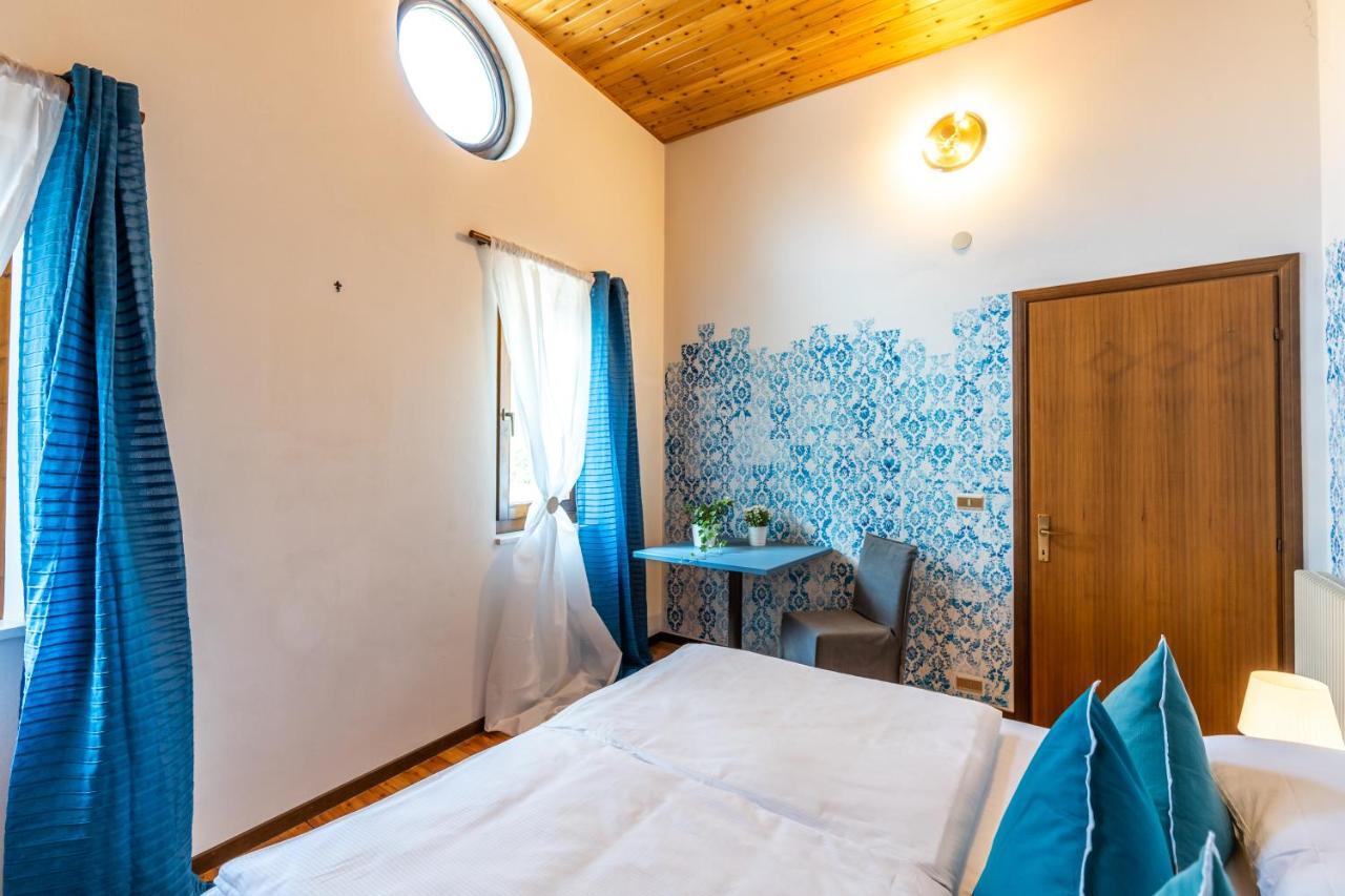 Sleep In Venzone Hotel Kültér fotó